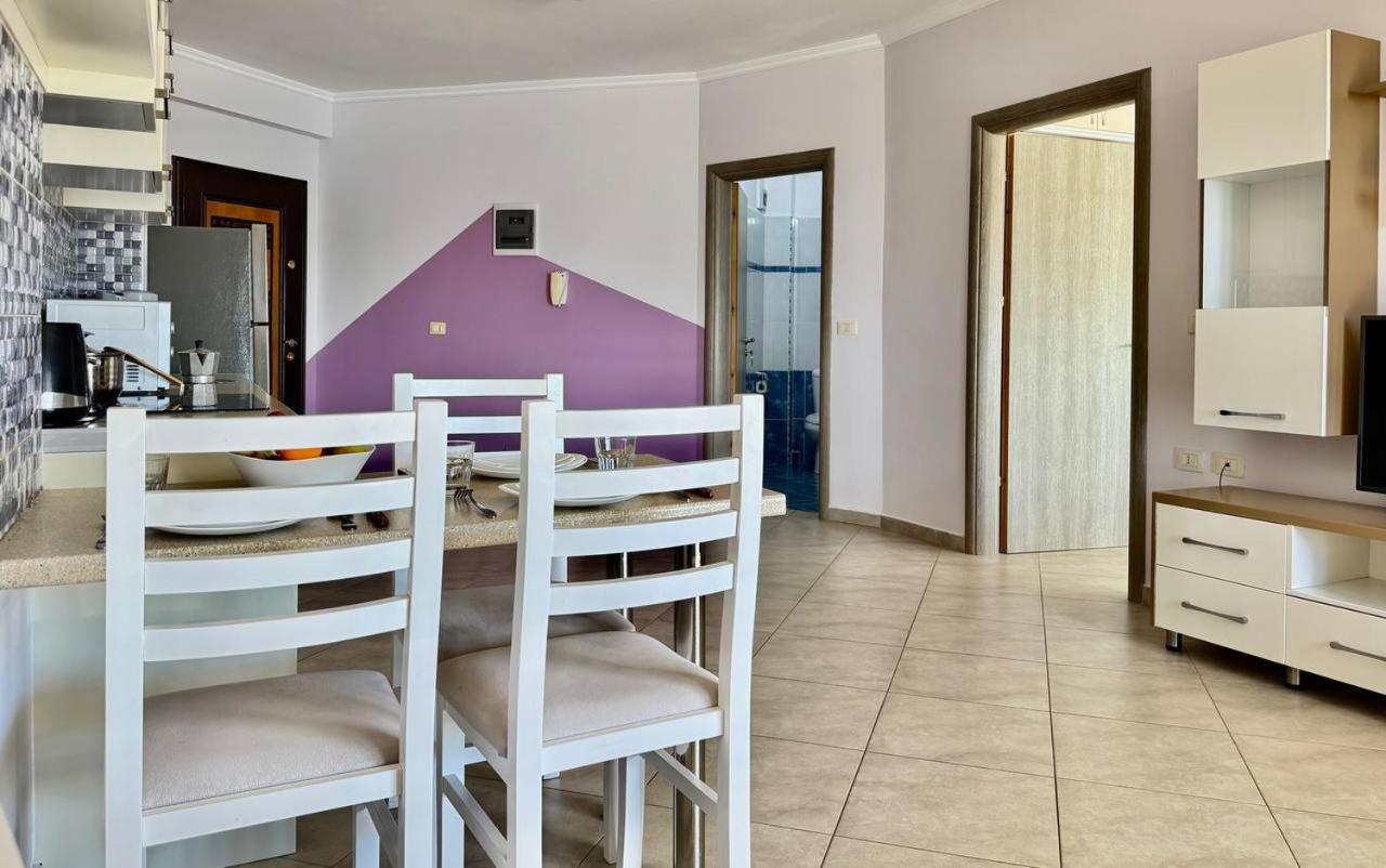 Violet Sea View Apartamento Sarandë